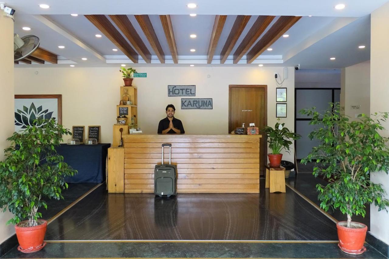 Hotel Karuna Pokhara Extérieur photo