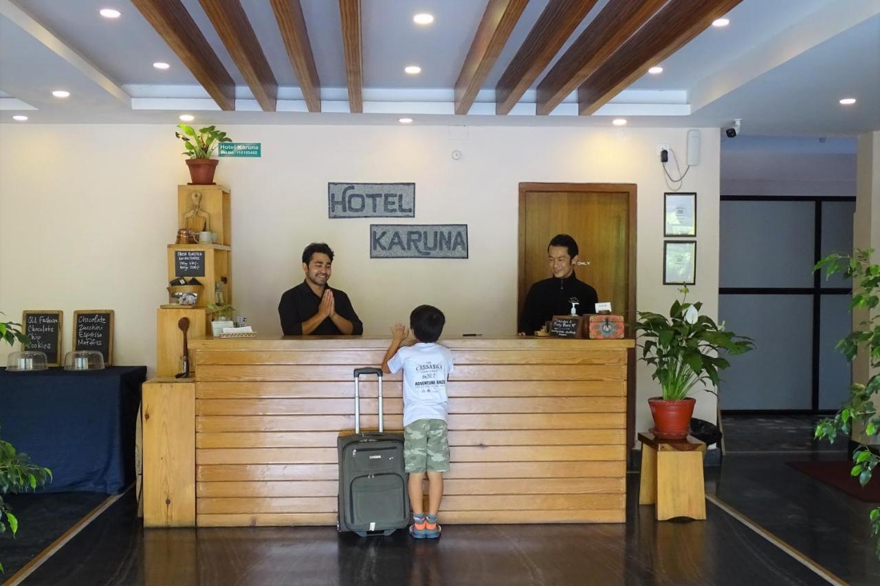 Hotel Karuna Pokhara Extérieur photo
